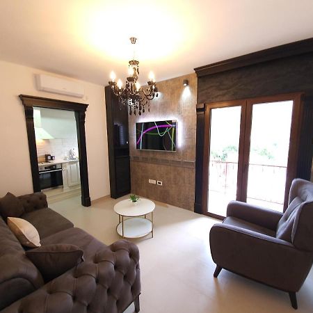 Clive Apartments Kotor Kültér fotó