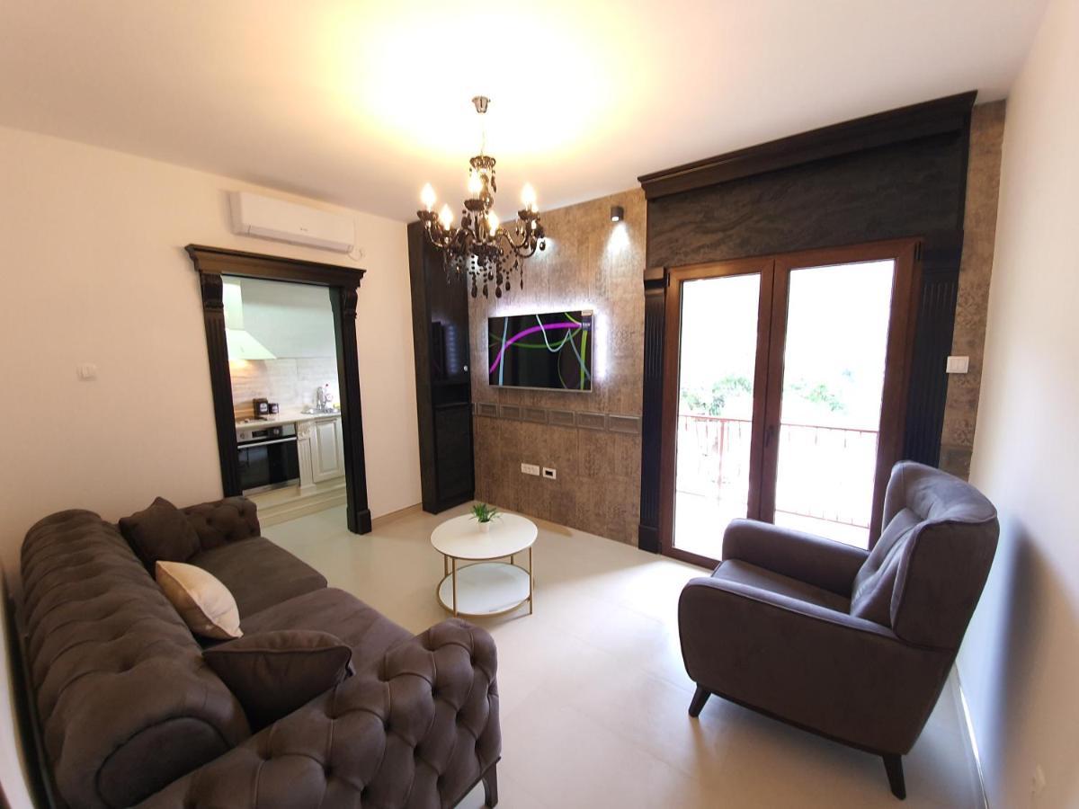 Clive Apartments Kotor Kültér fotó